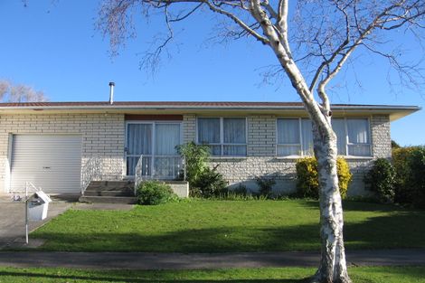 Photo of property in 42 Terry Crescent, Milson, Palmerston North, 4414