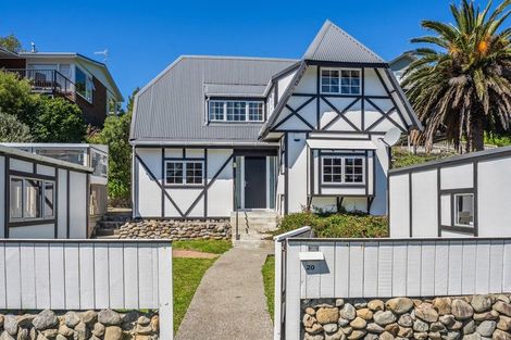 Photo of property in 20 Glen Road, Raumati South, Paraparaumu, 5032