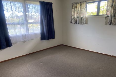 Photo of property in 3 Bedford Street, Te Atatu South, Auckland, 0610