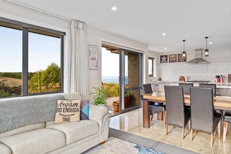 Photo of property in 32 Kayforce Road, Ocean View, Dunedin, 9035