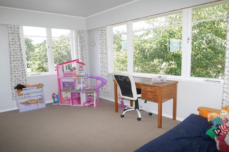 Photo of property in 80 Valley Road, Paraparaumu, 5032