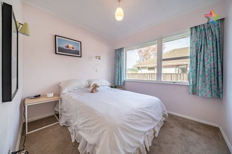 Photo of property in 46 Whirinaki Crescent, Heretaunga, Upper Hutt, 5018