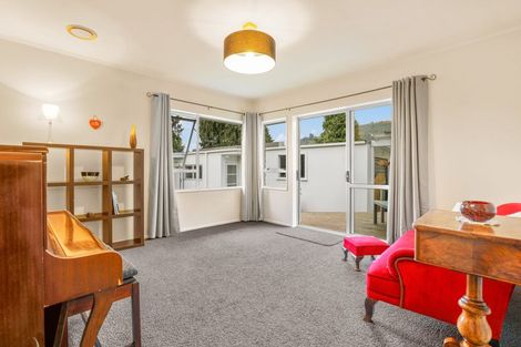 Photo of property in 3 Amokura Street, Fairy Springs, Rotorua, 3015