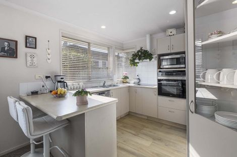 Photo of property in 38 Brackenburn Drive, Ohauiti, Tauranga, 3112