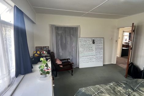 Photo of property in 241 Botanical Road, Takaro, Palmerston North, 4412