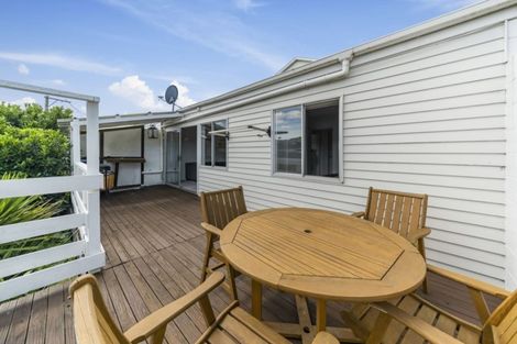 Photo of property in 59b Volga Street, Island Bay, Wellington, 6023