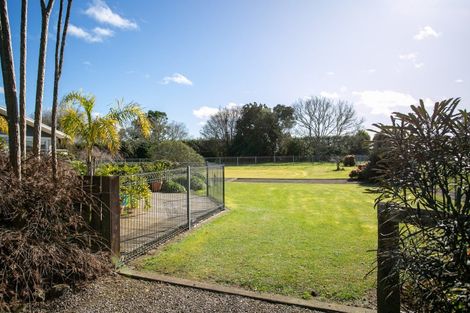 Photo of property in 10 Broadmeadows Road, Pukemoremore, Hamilton, 3493