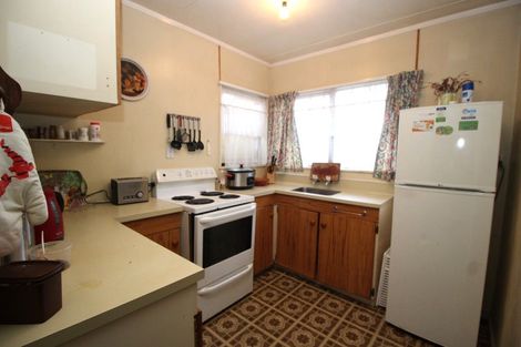 Photo of property in 90c Fergusson Street, Woodville, 4920