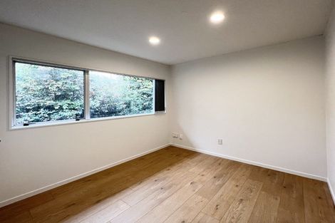 Photo of property in 1/7 Becroft Drive, Forrest Hill, Auckland, 0620