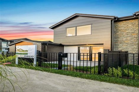 Photo of property in 6 Whakato Avenue, Kumeu, 0810