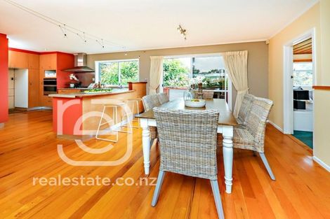 Photo of property in 42 Gordon Avenue, Milford, Auckland, 0620