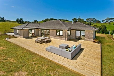 Photo of property in 883 Haruru Road, Wainui, Kaukapakapa, 0873