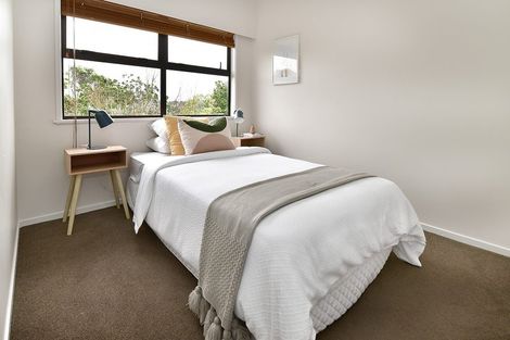 Photo of property in 10 Castleton Street, Birkdale, Auckland, 0626