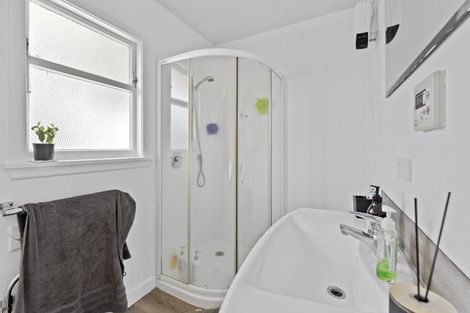 Photo of property in 47 Aorangi Road, Bryndwr, Christchurch, 8053