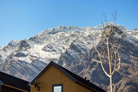 Photo of property in 9 Mulholland Drive, Jacks Point, 9371