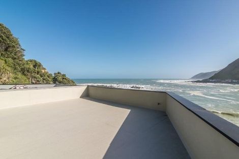 Photo of property in 14 Owhiro Bay Parade, Owhiro Bay, Wellington, 6023