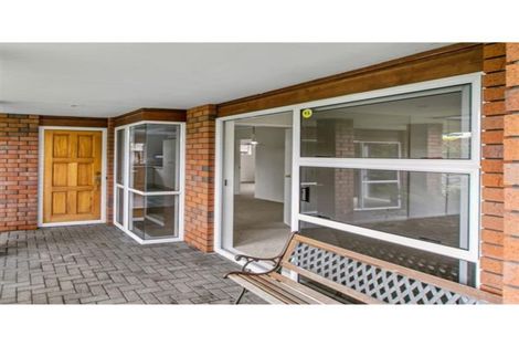 Photo of property in 2 Glenross Drive, Wattle Downs, Auckland, 2103