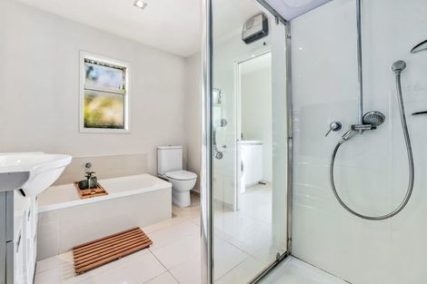 Photo of property in 6 Curletts Road, Sockburn, Christchurch, 8042