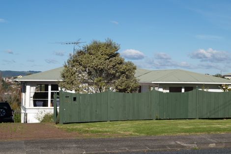 Photo of property in 59 Litten Road, Cockle Bay, Auckland, 2014