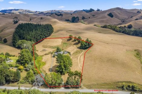 Photo of property in 712 Tahekeroa Road, Tahekeroa, Kaukapakapa, 0873