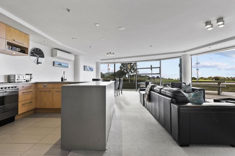Photo of property in 1/50 Marine Parade, Mount Maunganui, 3116