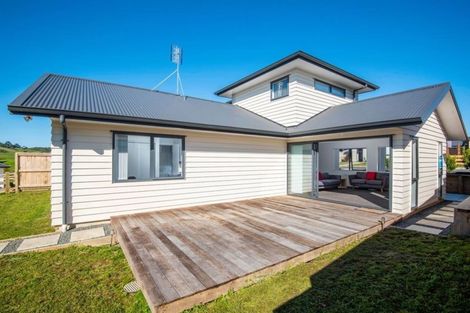 Photo of property in 27 Kawaupaka Road, Kaukapakapa, Helensville, 0875