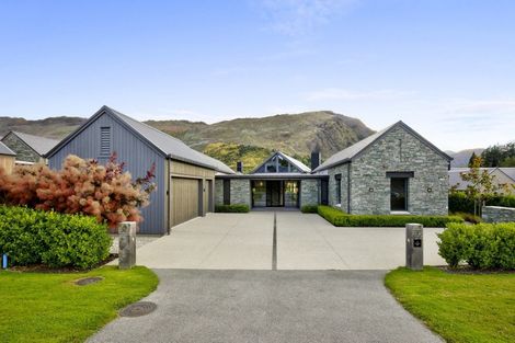 Photo of property in Millbrook Resort, 2 Dalgleish Lane, Arrowtown, 9371