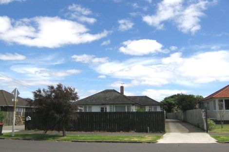 Photo of property in 5b Anderson Avenue, Point England, Auckland, 1072