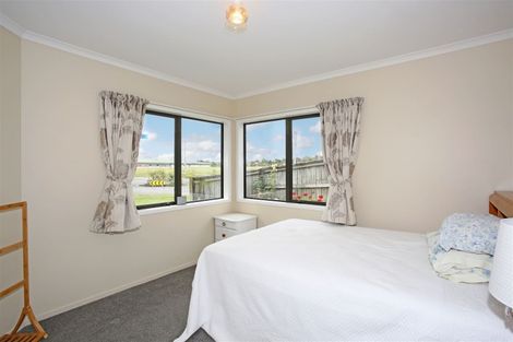 Photo of property in 1 Ward Street, Pukekohe, 2120