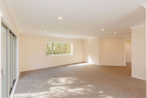 Photo of property in 14 Gifford Grove, Churton Park, Wellington, 6037