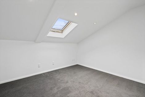 Photo of property in Coromandel Heights, 3/111 Coromandel Street, Newtown, Wellington, 6021