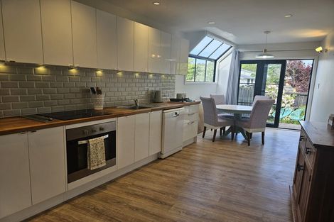 Photo of property in 2/2 Harrowdale Drive, Avonhead, Christchurch, 8042