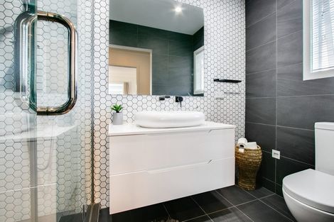 Photo of property in 20 Windsor Terrace, Taradale, Napier, 4112