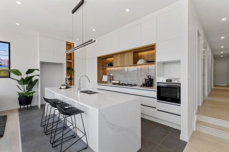 Photo of property in 3 Kiokio Place, Swanson, Auckland, 0614