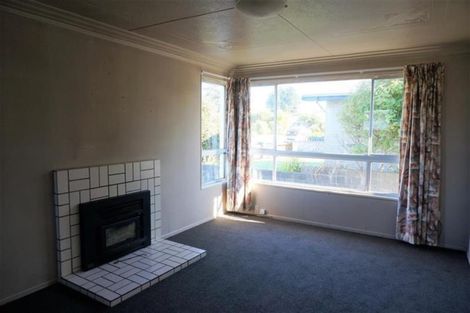 Photo of property in 37 Cunningham Street, Grasmere, Invercargill, 9810