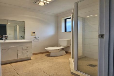 Photo of property in 50 Senator Drive, Manurewa, Auckland, 2105