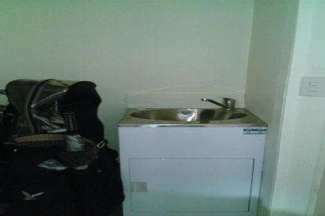 Photo of property in 3/66 Kawaha Point Road, Kawaha Point, Rotorua, 3010