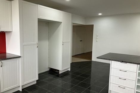 Photo of property in 886 Whangaparaoa Road, Manly, Whangaparaoa, 0930