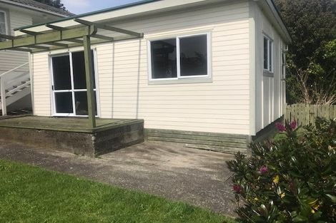 Photo of property in 39 Handyside Street, Tawa, Wellington, 5028