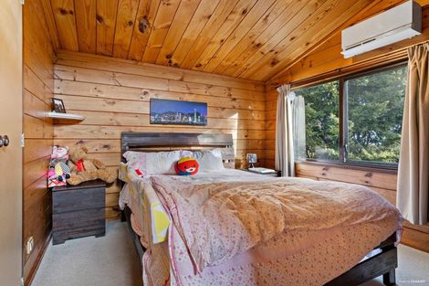 Photo of property in 5 Hutchinsons Road, Bucklands Beach, Auckland, 2014