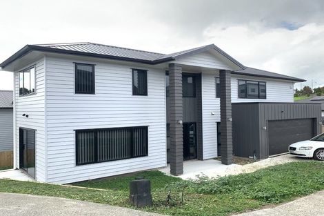 Photo of property in 10 Ambedkar Way, Pukekohe, 2120