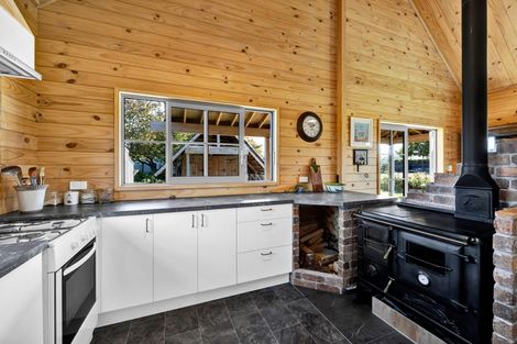 Photo of property in 28 Bridger Place, Eltham, 4322