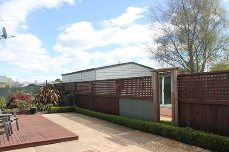 Photo of property in 4 Queen Street, Winton, 9720