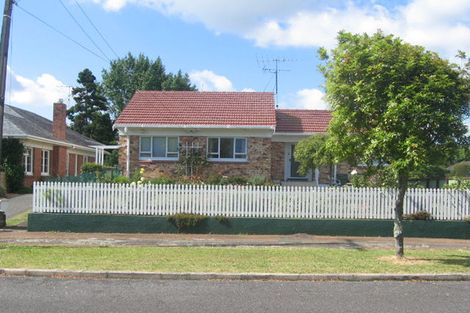 Photo of property in 33 Athlone Road, Glendowie, Auckland, 1071