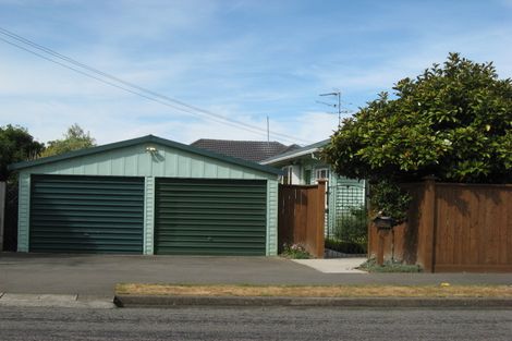 Photo of property in 2/39 Taupata Street, Redcliffs, Christchurch, 8081
