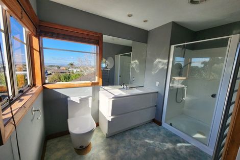 Photo of property in 94 Campbell Road, One Tree Hill, Auckland, 1061