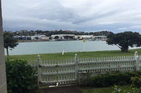 Photo of property in 2/1 Charles Street, Westshore, Napier, 4110