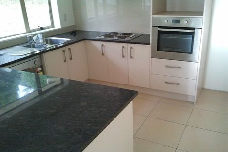 Photo of property in 75c Pleasant Road, Glen Eden, Auckland, 0602