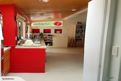 Photo of property in 54 Beach Valley Road, Piha, New Lynn, 0772