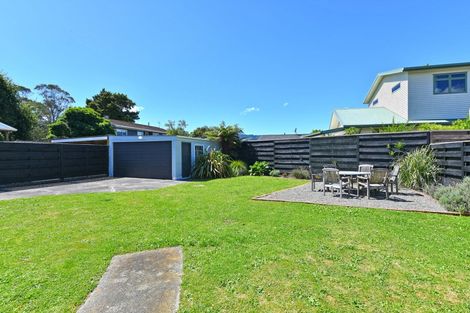 Photo of property in 4 Bailey Grove, Trentham, Upper Hutt, 5018
